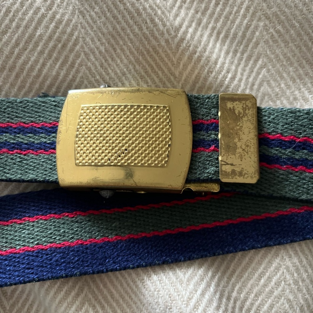 Vintage Avon Reversible woven Belt With Brass Closure  44 In Long